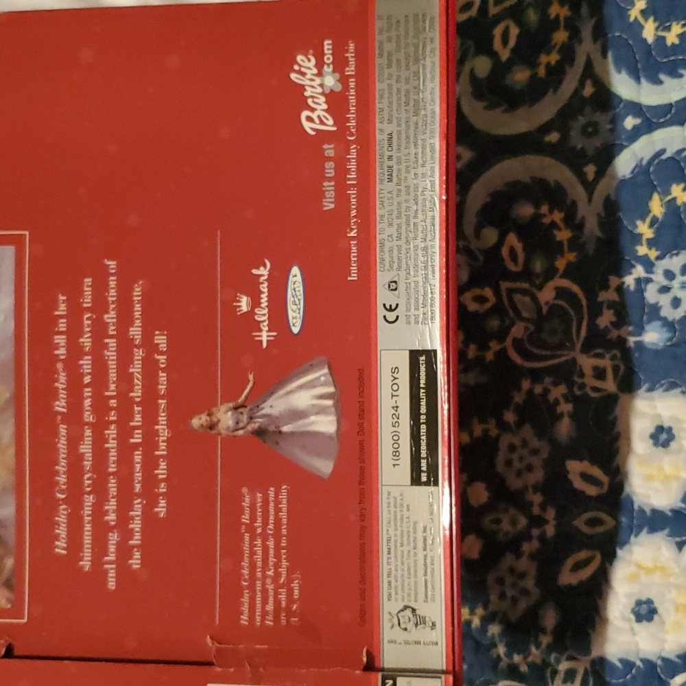 2001 Holiday Celebration Barbie...Special Edition in box - Picture 5 of 6